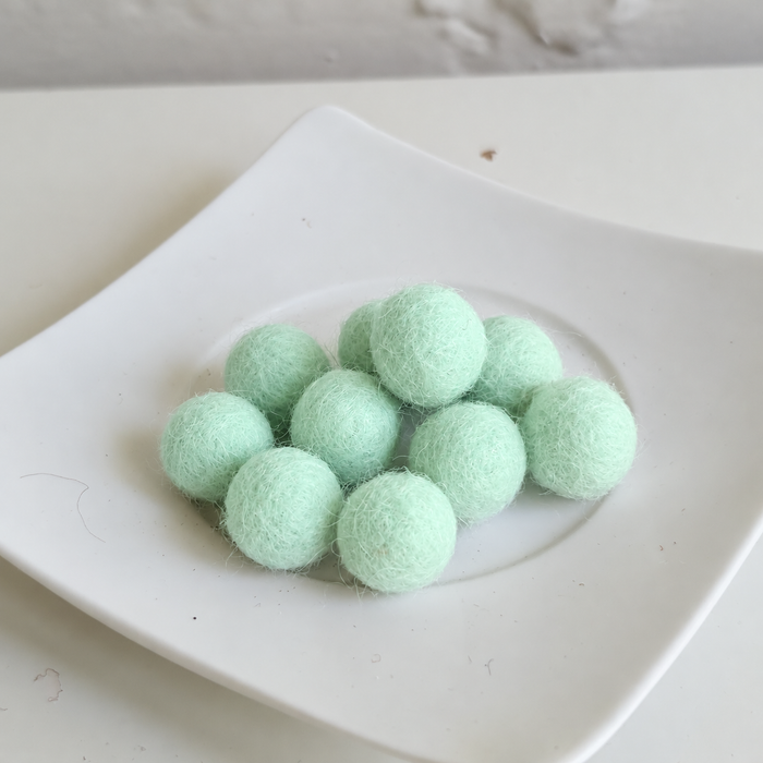 100% Wool Felt Balls 1cm (3/8") - Jade Mist COMING SOON