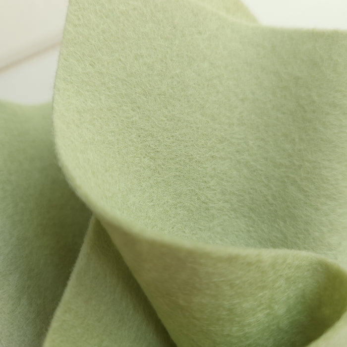 100% Wool Felt - Green Lilly - NEW