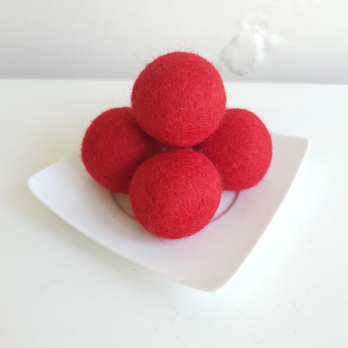 100% Wool Felt Balls 3cm (1.2") - Red
