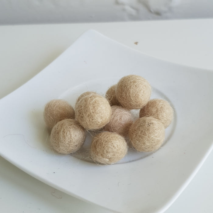 100% Wool Felt Balls 1cm (3/8") - Almond