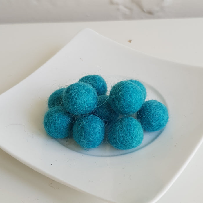 100% Wool Felt Balls 1cm (3/8") - Ocean