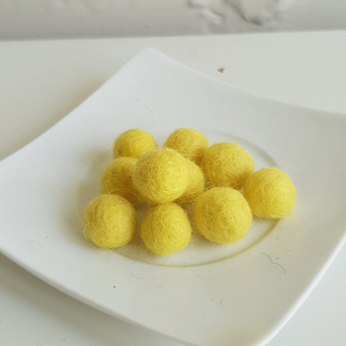 100% Wool Felt Balls 1cm (3/8") - Bright Yellow