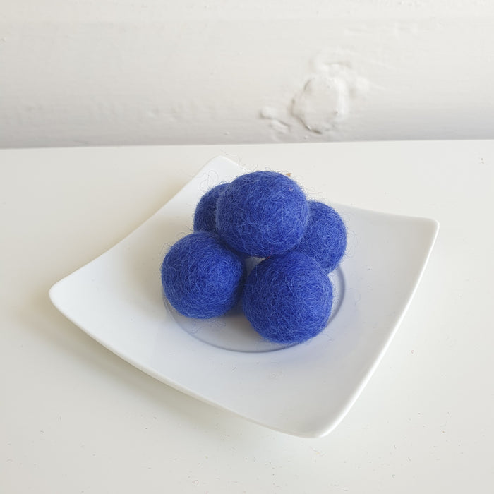 100% Wool Felt Balls 2cm (3/4") - Royal Blue