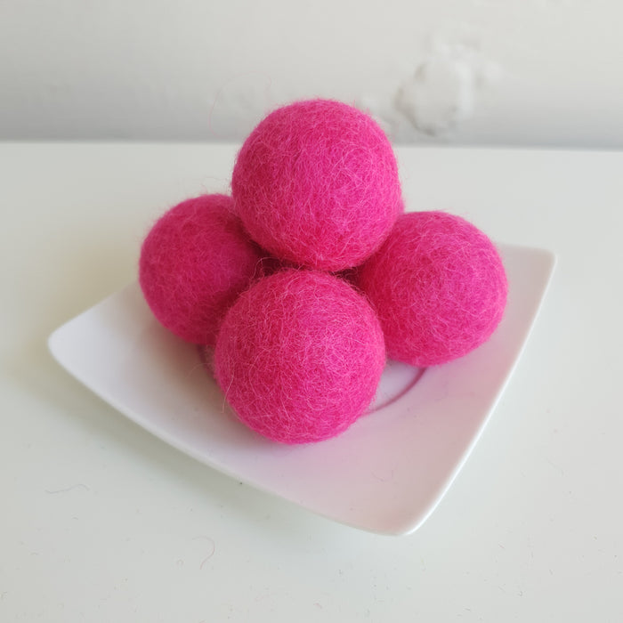 100% Wool Felt Balls 3cm (1.2") - Hot Pink