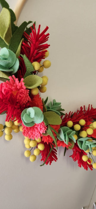 DIY Craft - My Felt Lady Australian Flora Blossoms Wreath