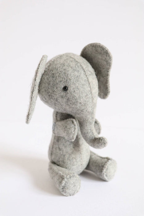 DIY Craft - Ric Rac E is for Elephant