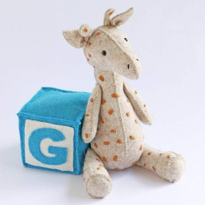 DIY Craft - Ric Rac G is for Giraffe